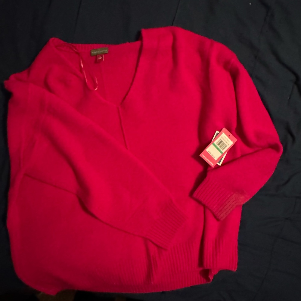 Vince Camuto Women's V-Neck Sweater in Bright Pink